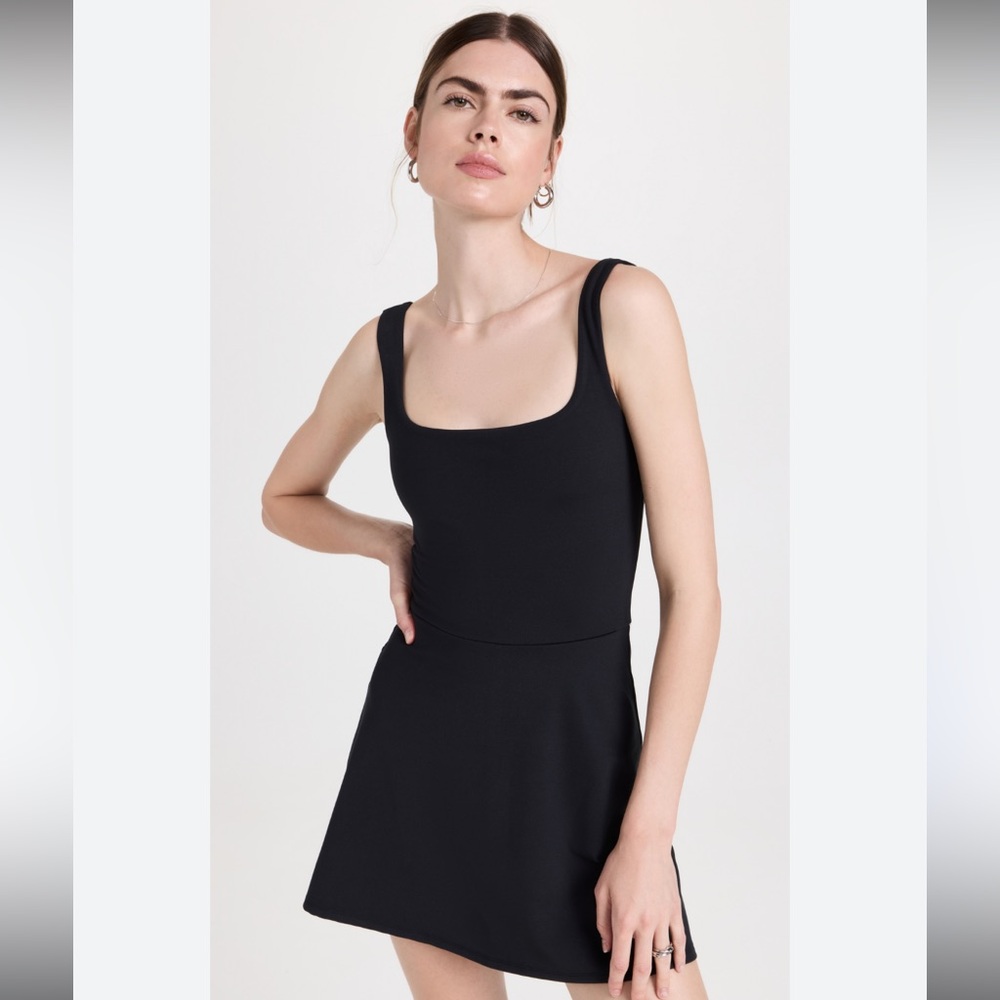 NWT Amy stretch mini active dress